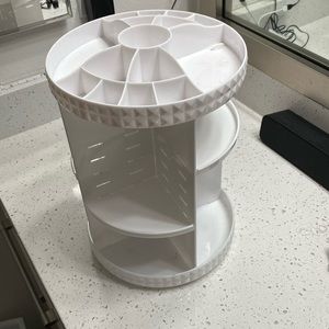 Spinning Vanity Organizer